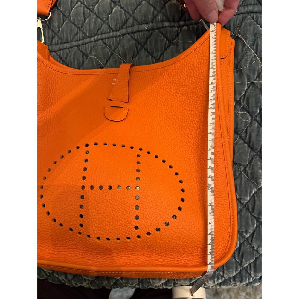 HERMES Orange Evelyne III 29 PM Crossbody Bag Purse Perforated H PHW Excellent - Picture 12 of 14